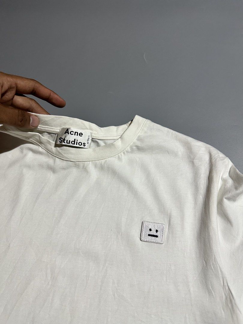 ACNE STUDIO (Category: Activewear) located in Makati City. Submitted by js.street.finds (Listing ID 1466724067, Image 2). Description: DIMES 21/27.5.