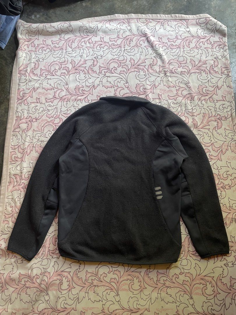 Adidad jacket (Category: Coats, Jackets and Outerwear) located in Cagayan de Oro. Submitted by soft_thrift (Listing ID 1466705779, Image 2). Description: Dimension W 21 L 26.