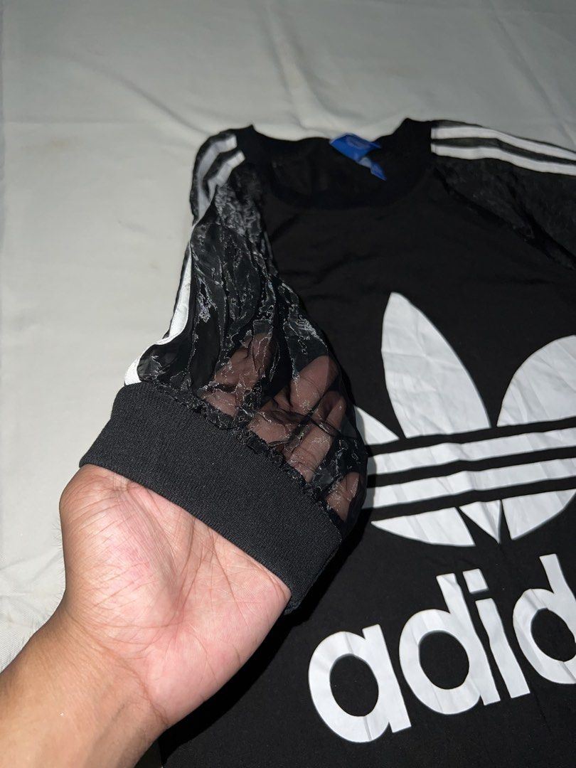 Adidas (Category: Dresses) located in Las Pinas. Submitted by rdcthriftedshop (Listing ID 1466593606, Image 3). Description: FREE SHIPPING FEE 📦 Adidas Dress Medium to Large Width: 19 (Can stretch) Length: 36 Color rate: 10/10 Condition: Excellent Condition Minimal small hairlines.