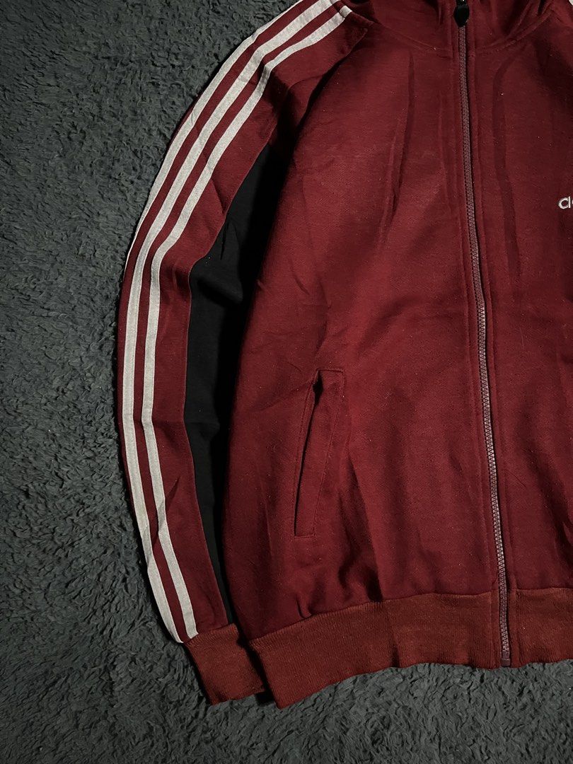 Adidas (Category: Hoodies) located in Aurora. Submitted by dl.thrift06 (Listing ID 1466770269, Image 3). Description: Excellent condition 9.9/10 color rate Issue: ❌ Size on tag: Medium to Large Waist:22 Length: 26 👕Need Wash 📦Buyers will shoulder shipping fee. 📸Product color may slightly vary due to lighting during photoshoot or to your monitor settings. ⚠️Joy/flaker will be posted! ⚠️No deleting comments be responsible buyer..