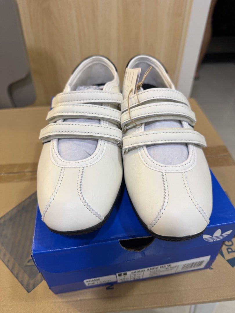 Adidas Anfu MJ W (Category: Sneakers) located in Manila. Submitted by gmelendres18 (Listing ID 1466638940, Image 2). Description: Adidas Anfu MJ W Size 7US womens or 24cm Bnew and unworn Srp 7,300 pesos With box and tags RFS: impulse buy.