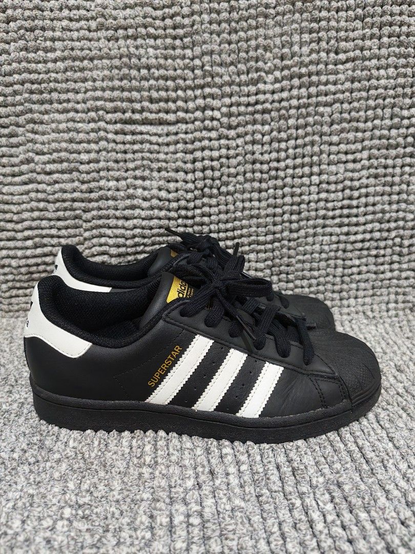 Adidas Brandnew Shoes (Category: Shoe inserts) located in Manila. Submitted by angelinne28 (Listing ID 1466579251, Image 1). Description: 100% new and no issue fresh from dubai.