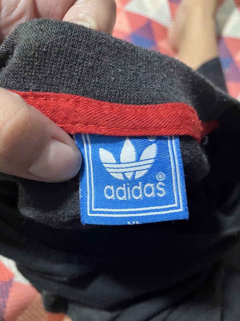 ADIDAS GRAPHICS MONOGRAM TEE TSHIRT (Category: Tshirts & Polo Shirts ) located in General Mariano Alvarez. Submitted by adonid (Listing ID 1466597381, Image 3). Description: ADIDAS GRAPHICS MONOGRAM TEE TSHIRT GOOD CONDITION NORMAL SIGN OF USAGE ONLY L27 W40.