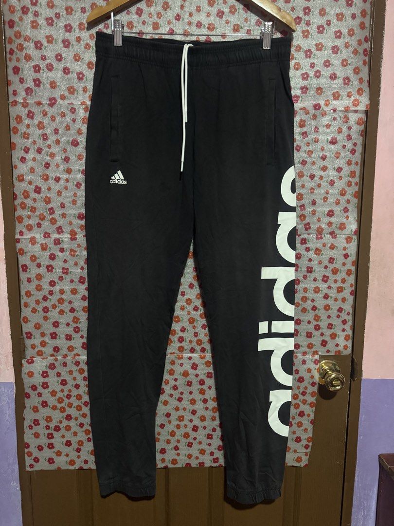 Adidas Sweatpants (Category: Joggers) located in Bacoor. Submitted by teneleven_apparel (Listing ID 1466651411, Image 1). Description: Size: Larga Measurement ( based on measuretape): 36-38x41L Condition: 8.5/10 color rate Shipping via J&T or Lalamove.