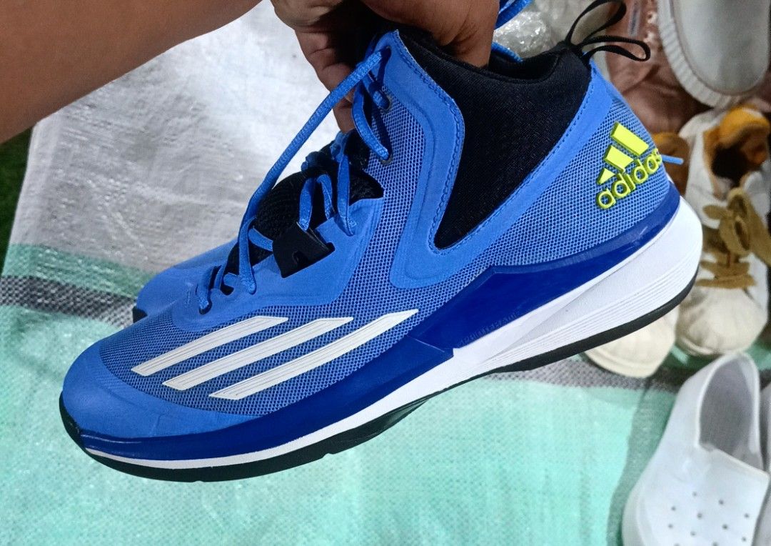 ADIDAS TITLE RUN (Category: Sneakers) located in Bayugan. Submitted by retroshoesphilippines (Listing ID 1466720585, Image 2). Description: .