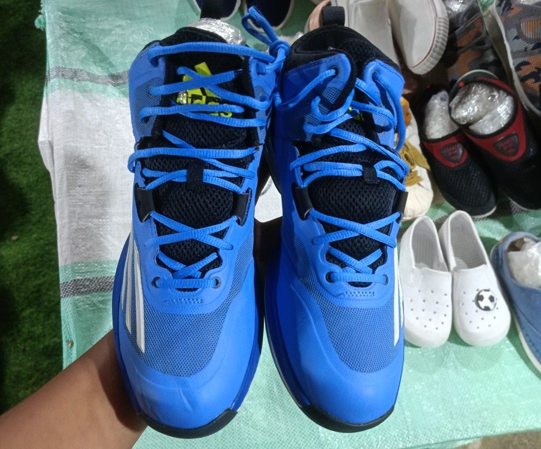 ADIDAS TITLE RUN (Category: Sneakers) located in Bayugan. Submitted by retroshoesphilippines (Listing ID 1466720585, Image 3). Description: .