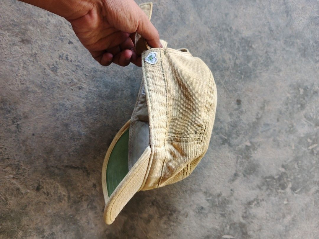 Adidas Trefoil cap (Category: Caps & Hats) located in Banna (Espiritu). Submitted by aarongabba38202 (Listing ID 1466637736, Image 3). Description: AS NEW NAKITA KO LANG SA Ukay.