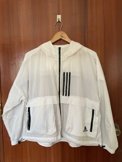 (Category: ) located in . Submitted by annyeongthriftcebu (Listing ID 1466634127, Image 1). Description: .