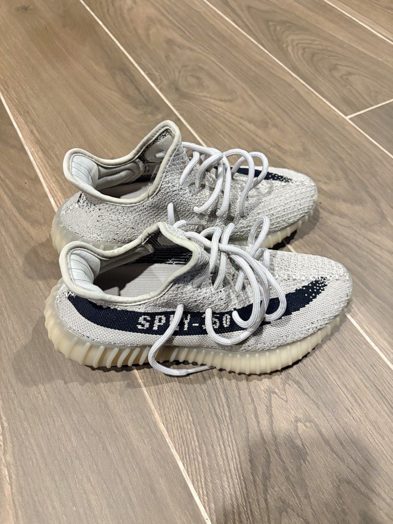 Adidas Yeezy Boost 350 V2 Reverse Oreo (Category: Sneakers) located in Dasmarinas. Submitted by the_zoneshop.ph (Listing ID 1466738138, Image 1). Description: - Model: Adidas Yeezy Boost 350 V2 (Slate / Core Black) - Upper: Primeknit material with signature SPLY-350 side stripe - Comfort: Translucent rubber midsole with responsive Boost cushioning - Used once - Size US5 - Perfect daily kicks to elevate your sneaker rotation.
