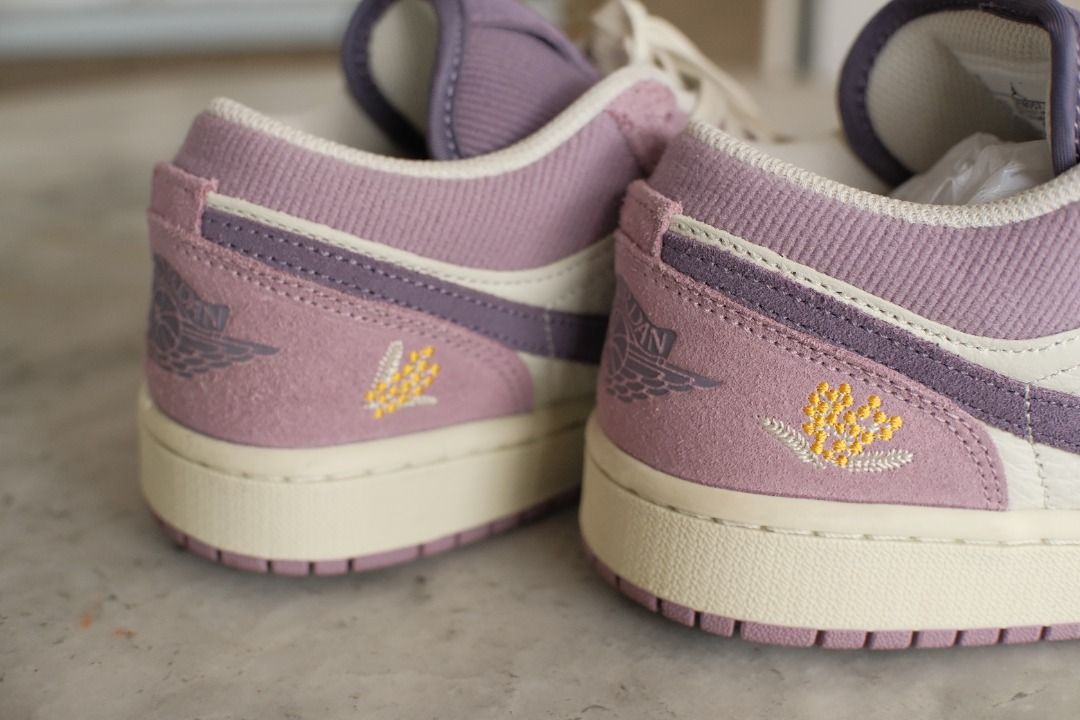 Air Jordan 1 IWD Limited Edition (Category: Sneakers) located in Orion. Submitted by adgcrz18 (Listing ID 1466610256, Image 3). Description: Air Jordan 1 IWD Limited Edition – Women’s OG Europe Release (March 2023) Bought in Amsterdam during the original EU drop Women’s sizing - EU 38.5 / UK 5 / US 7.5 - 24.5cm Used only 3x, no visible flaws Rare IWD colorway, limited edition With original box, no major signs of wear. Perfect for collectors or st