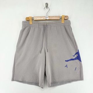 (Category: ) located in . Submitted by buzz.garments (Listing ID 1466731727, Image 1). Description: .