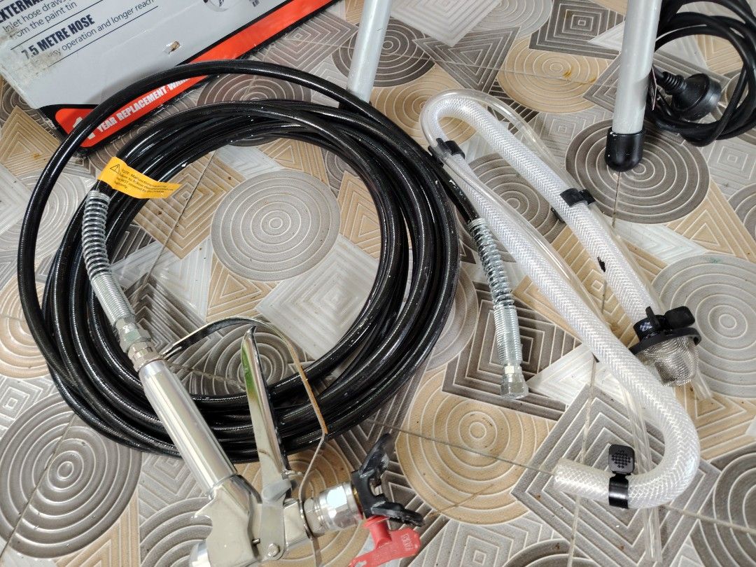 Airless paint sprayer (Category: Construction Tools & Equipment) located in Malolos. Submitted by axe23 (Listing ID 1466673504, Image 2). Description: ozito airless paint sprayer 220v 700 watts 3000 psi 7.5 meters hose Actual photo posted Surplus tools from Australia Item tested and working properly.