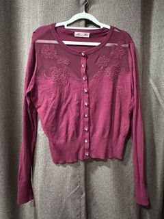(Category: ) located in . Submitted by thehiddenwardrobe (Listing ID 1466617336, Image 1). Description: .