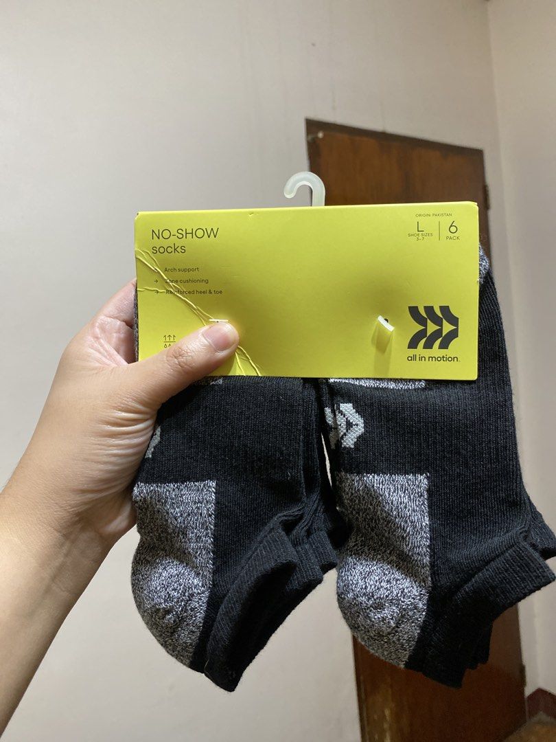 All in Motion & Cat & Jack Socks Bundle (Category: Socks & Tights) located in Batangas. Submitted by lux_kimmy (Listing ID 1466731480, Image 2). Description: US Brand 🇺🇸 - Brand new sock bundle with original tags intact - Includes All in Motion ankle and no-show socks in black, white, and camo - All in Motion socks feature built-in arch support and cushioning - Includes Cat & Jack lightweight no-show socks with fun colorful dots and stripes - G