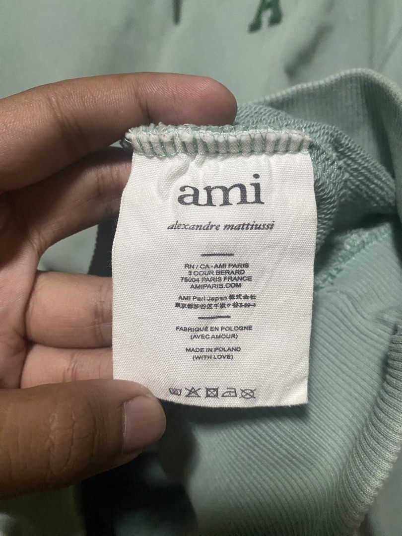 AMI (Category: Hoodies) located in Manila. Submitted by marvindathrifts2023 (Listing ID 1466716840, Image 3). Description: .