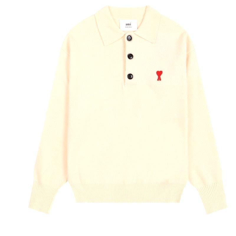 Ami Paris 新款小愛心刺繡羊毛翻領Polo套頭衫 （分類：衛衣）位於 Hong Kong。 由 graigsanford 提交（商品編號 1466622381，圖片 10）。簡介： 📐 尺碼查詢：歡迎隨時聯絡客服諮詢合適尺碼 🚚 送貨安排：- 支持順豐到付、智能櫃送貨兩種方式 - 落單後3-5個工作天內安排寄出 ⚠️ 溫馨提示：預計出貨時間僅供參考，貨品或會因船運、空運等非可控因素出現延誤，本店恕不接受急單，下單前敬請留意。。