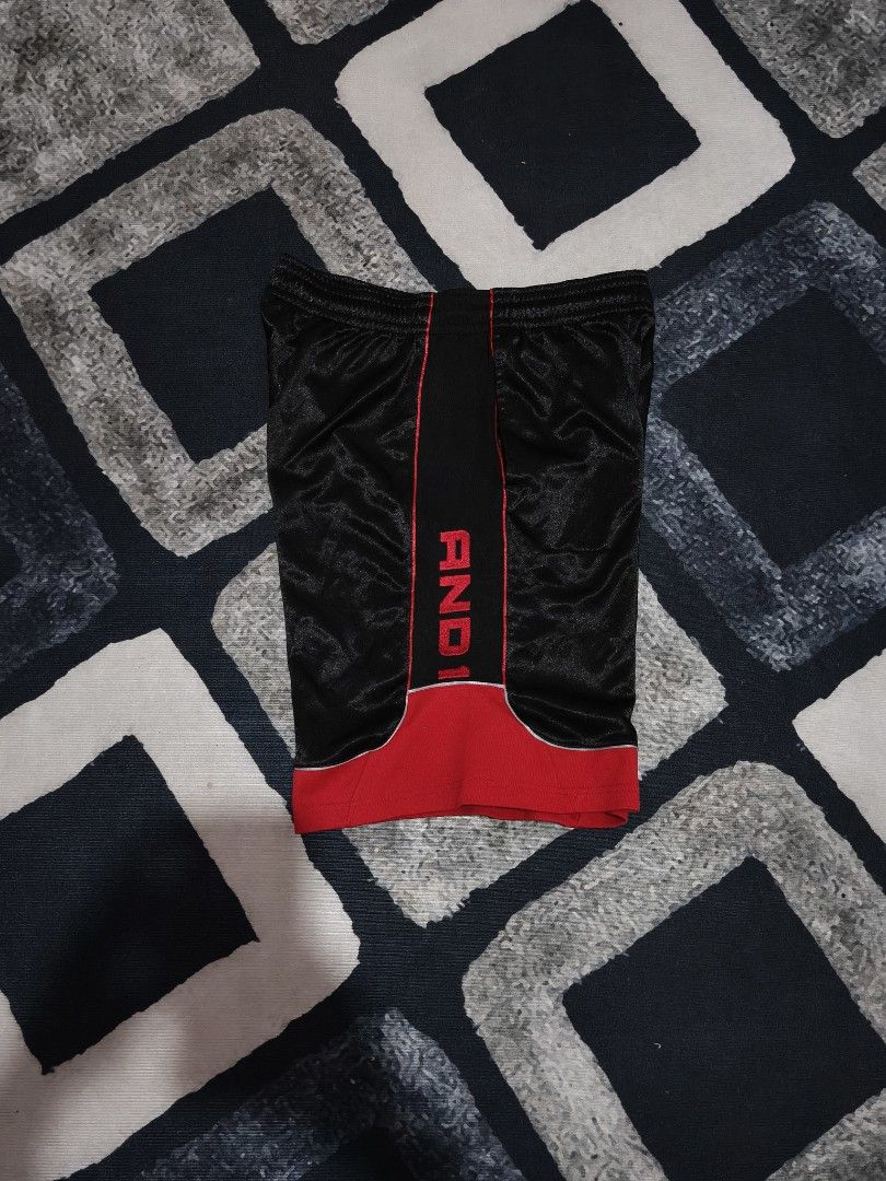 And1 y2k shorts (Category: Shorts) located in Andop. Submitted by kyutoryuu (Listing ID 1466622712, Image 1). Description: And1 Shorts •Dimes: 30-36x21 •Condition: Very Good •Issue: see pic.