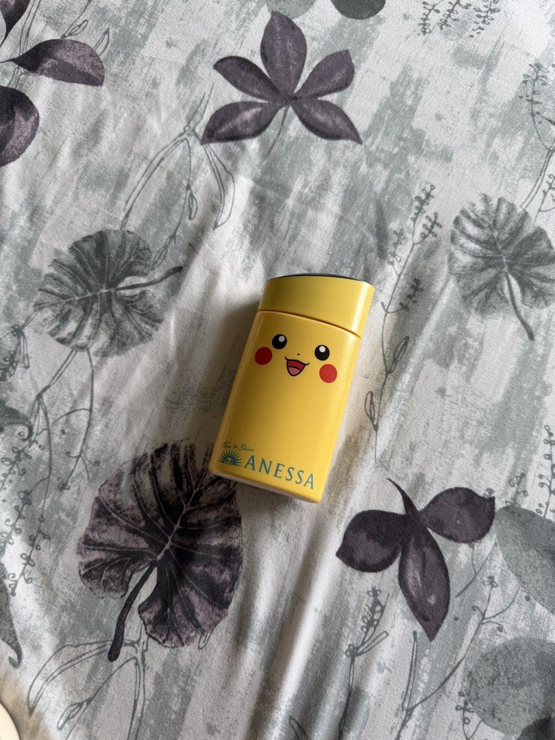 Anessa Sunscreen (Category: Face Care) located in Imus. Submitted by diana2999 (Listing ID 1466618186, Image 1). Description: 98% product remaining .