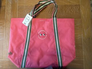 （分類：）位於 。 由 yeejosie 提交（商品編號 1466721741，圖片 1）。簡介： 。