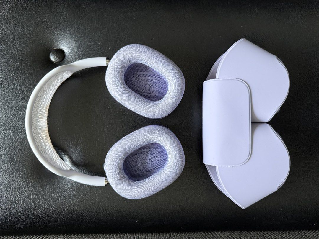 Apple AirPods Max 1 (usb-C)with Smart Case, Audio, Headphones ...