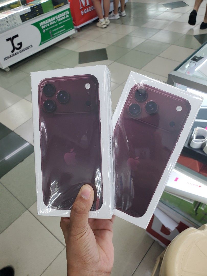 Apple iPhone Multiple Colors Available (Category: Cases & Sleeves) located in San Juan City. Submitted by djavier36. (Listing ID 1466592738, Image 1). Description: - 100% Brand New & Factory Sealed - Available Colors: Deep Red, Light Blue, and Silver - Advanced Triple Camera Setup - Pristine, Unopened Original Packaging - Multiple Units Available for Purchase - Trusted Seller - Buy with Confidence!.
