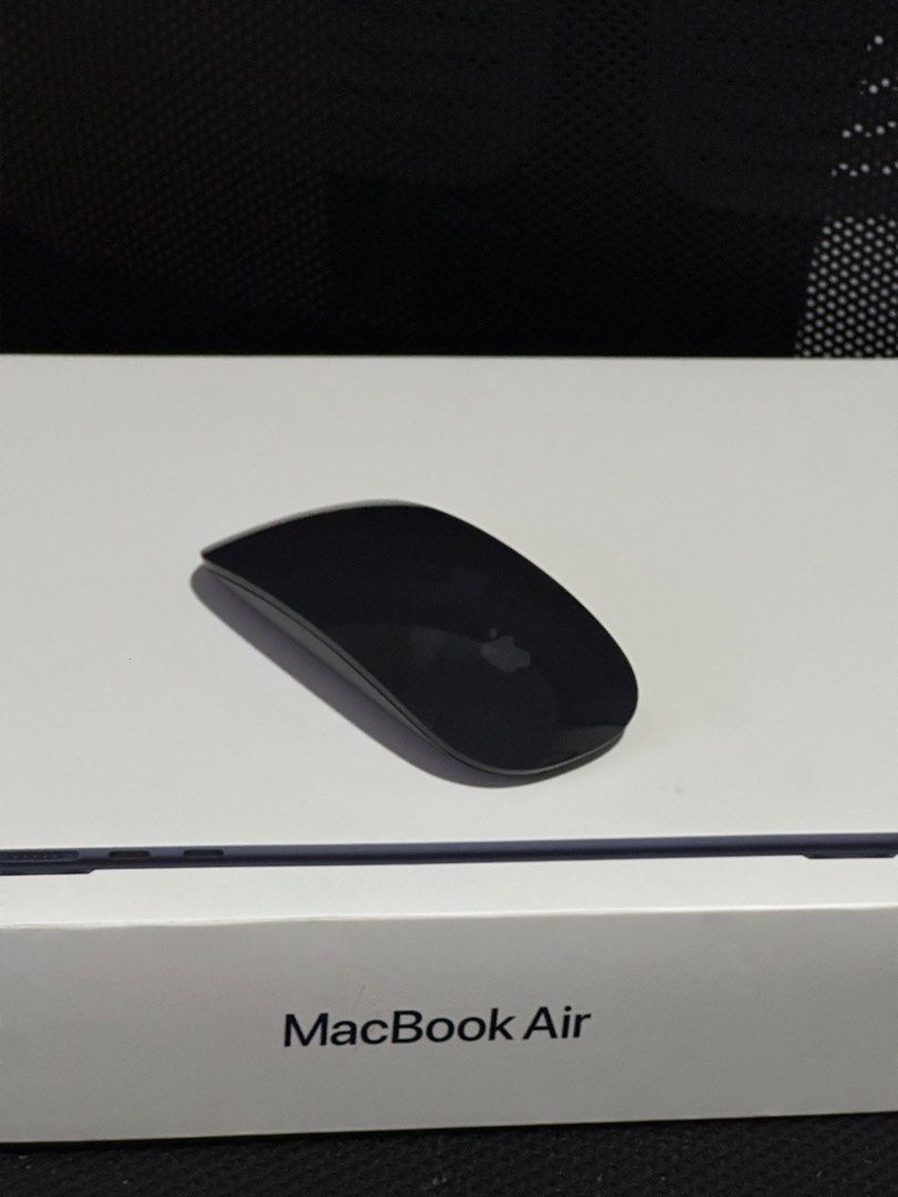 Apple Magic Mouse Space Gray 2nd Gen Lightning (Category: Mouse & Mousepads) located in Navotas City. Submitted by mrgrth00 (Listing ID 1466594100, Image 1). Description: open for meet up Dolhe House Makati ₱2500 nego rfs: sold our macbook, switched back to windows na unit only - Authentic Apple Magic Mouse 2 (Model A1657) in sleek Space Gray - Smooth glass top surface supporting intuitive multi-touch gestures - Built-in rechargeable battery with