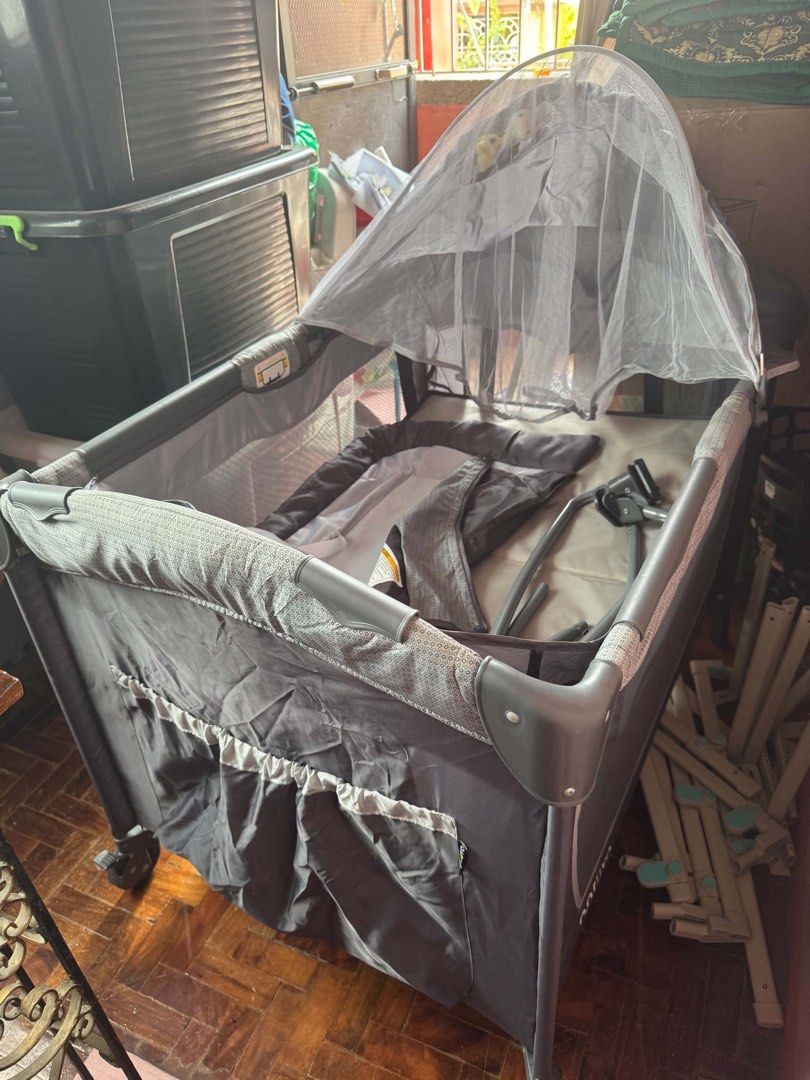 APRUVA Dream N Play Crib / playpen (Category: Children's Beds) located in Taguig. Submitted by jazbee19 (Listing ID 1466710584, Image 3). Description: .