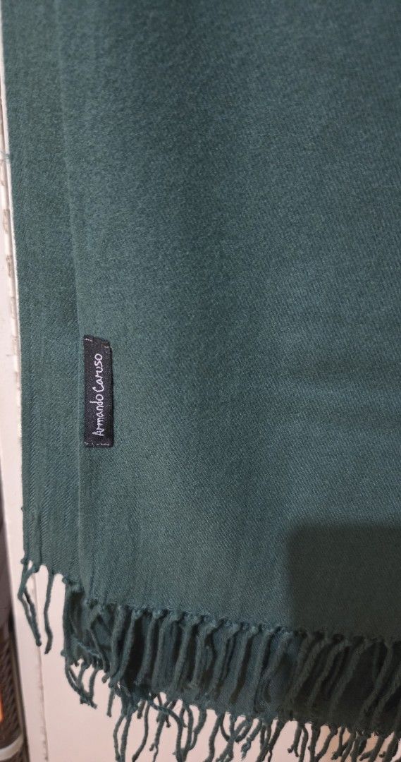 Armando Caruso Green Scarf (Category: Scarves) located in Quezon City. Submitted by ylb_preloves (Listing ID 1466605771, Image 2). Description: PLEASE READ DESCRIPTION FIRST. TNX! - Brand: Original Armando Caruso - Color: Green - Material: Soft fabric with bottom fringes - Condition: Ready to use. - RFS: Not using a scarf. It was a gift. - Shipping is thru LBC Cash on Pick-up. - Payment is thru GCash or Maya. Tnx.