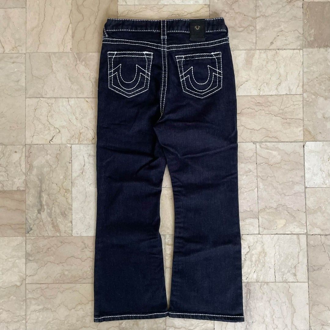 AS NEW TRUE RELIGION (Category: Jeans) located in Ozamiz City. Submitted by lg0thriftz (Listing ID 1466616201, Image 2). Description: Waist: 31-33 (slightly stretch) Thigh: 11.5 Length: 38.5 Leghole: 9.5.