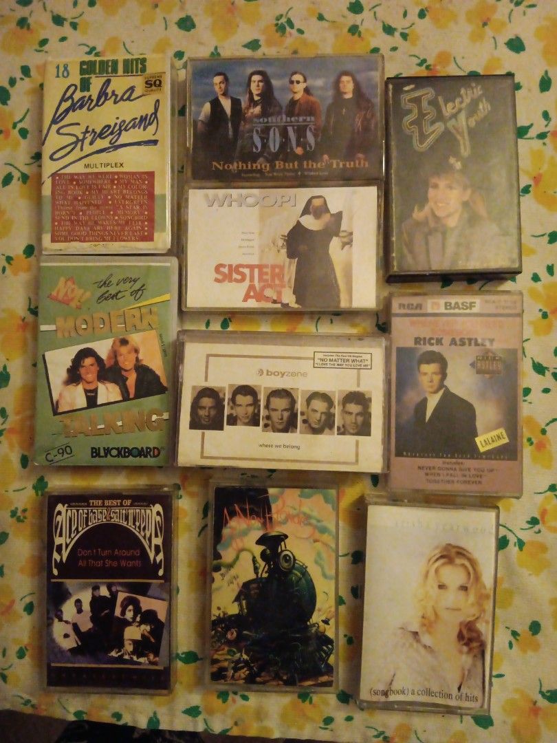 Assorted Cassette Tapes 80s Collection (Category: CDs & DVDs) located in Lucena. Submitted by miles.miles1 (Listing ID 1466730943, Image 1). Description: - Set of 10 classic cassette tapes - Includes hits from Barbra Streisand, Rick Astley, Boyzone, Modern Talking, Ace of Base, Salt-N-Pepa, and the Sister Act soundtrack - Great mix of 80s/90s pop, golden hits, and iconic movie soundtracks - Cases show normal vintage wear with minor scuffs - Ideal