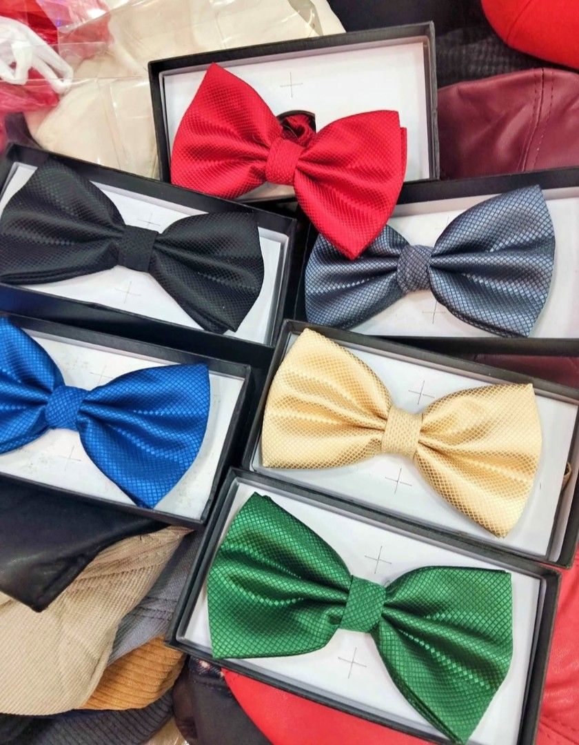 Assorted Colorful Bow Ties with Box (Category: Ties) located in Manila. Submitted by zdmal (Listing ID 1466582603, Image 1). Description: - Classic textured bow ties available in 6 vibrant colors: Red, Black, Grey, Blue, Gold, and Green - Individually packed in a sleek black gift box, perfect for gifting or storage - Timeless design ideal for weddings, formal events, parties, and everyday formal wear - Buy individually by picking your favorite co