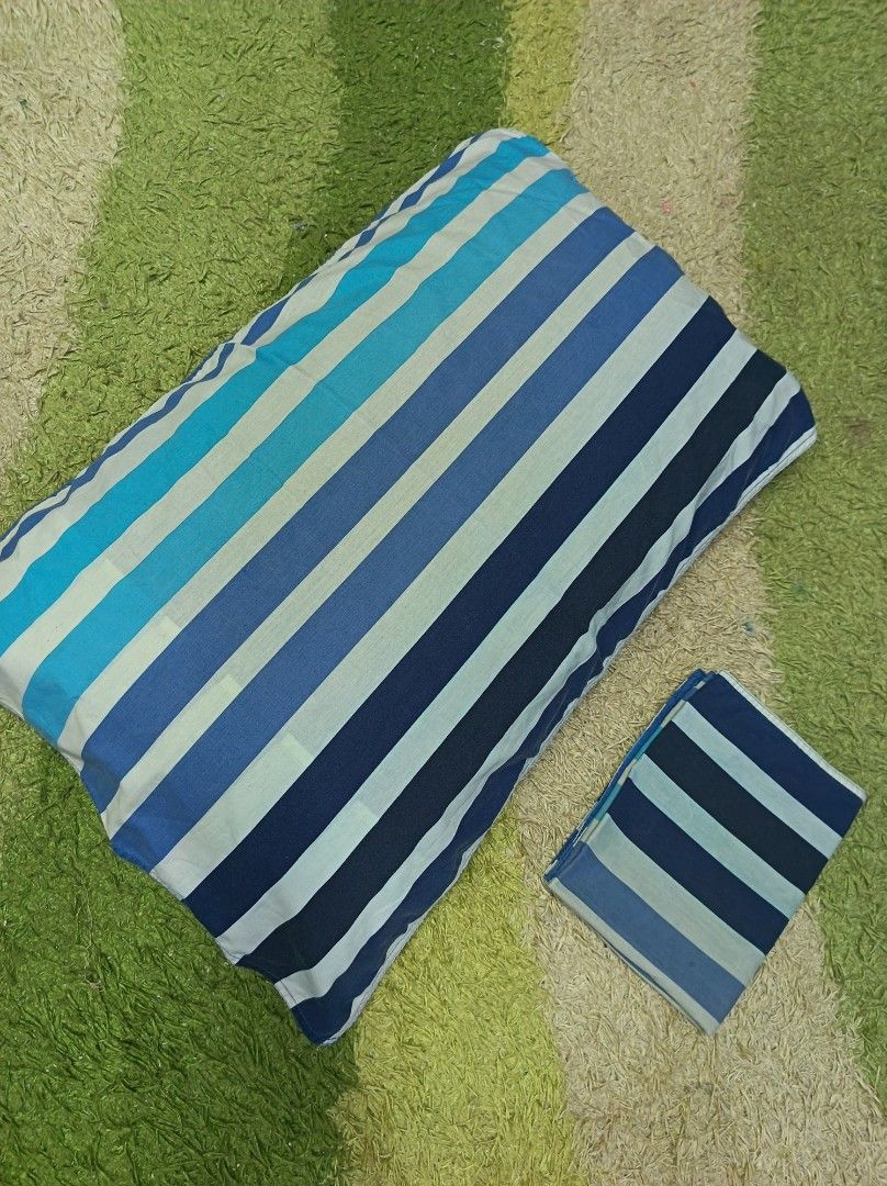 Assorted Patterned Pillow Case Sets (Category: Bedding & Towels) located in Bera. Submitted by hm_bundle (Listing ID 1466736058, Image 3). Description: - Variety of styles: Floral prints, plaid patterns, stripes, and geometric designs - Multiple colors: Blue, grey, yellow, and white - Soft and comfortable fabric material in standard pillow size - Easy to maintain and fully washable - Flexible options: Available as individual sets or a bundle - Pe