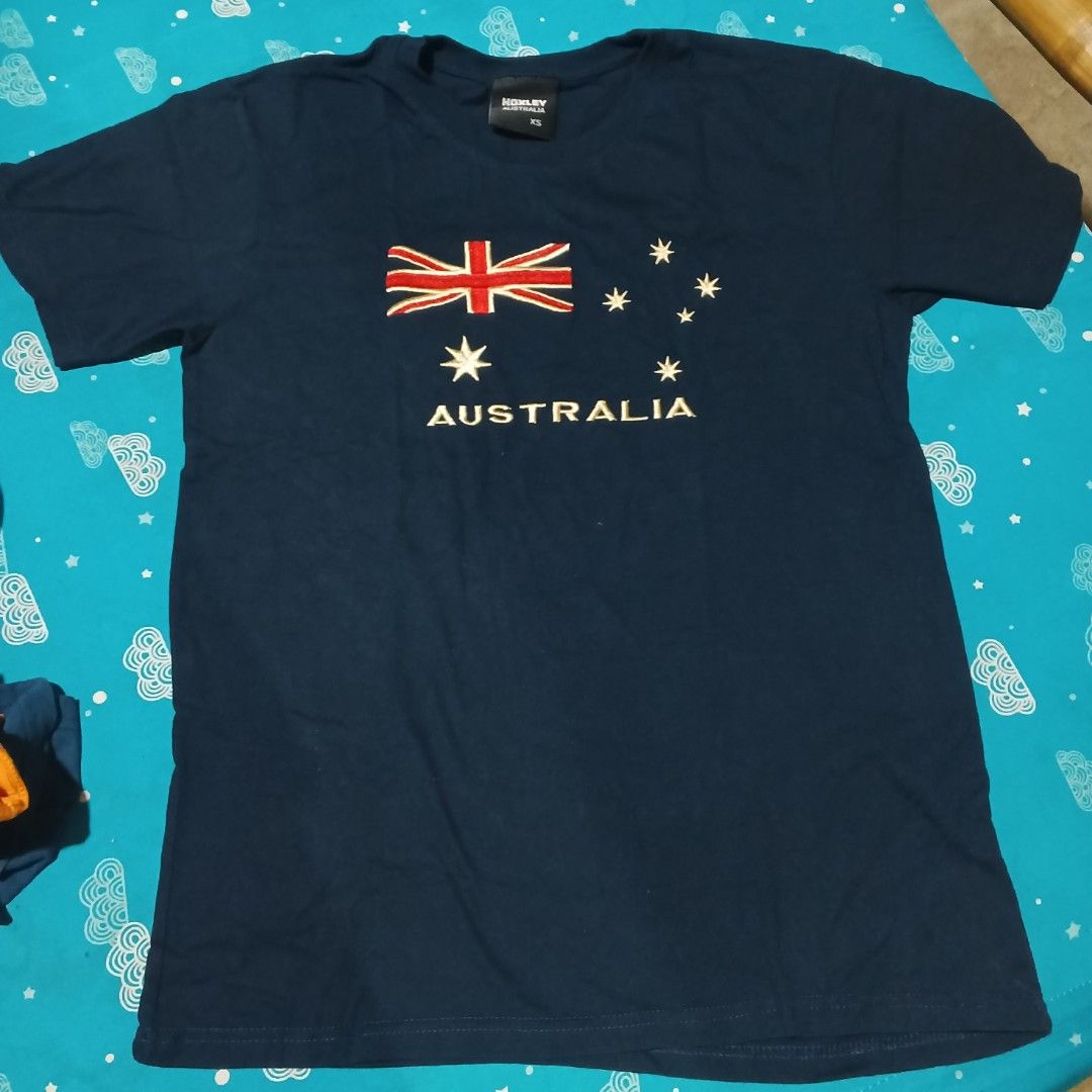 Australia Tshirt (Category: Announcements) located in Candaba. Submitted by ZaiSa14 (Listing ID 1466659945, Image 1). Description: pure Cotton XS.