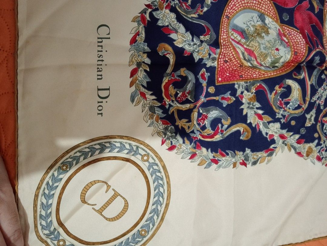 Authentic Christian Dior vintage scarf (Category: Scarves) located in Batangas. Submitted by girlmeetspurple (Listing ID 1466619376, Image 3). Description: .