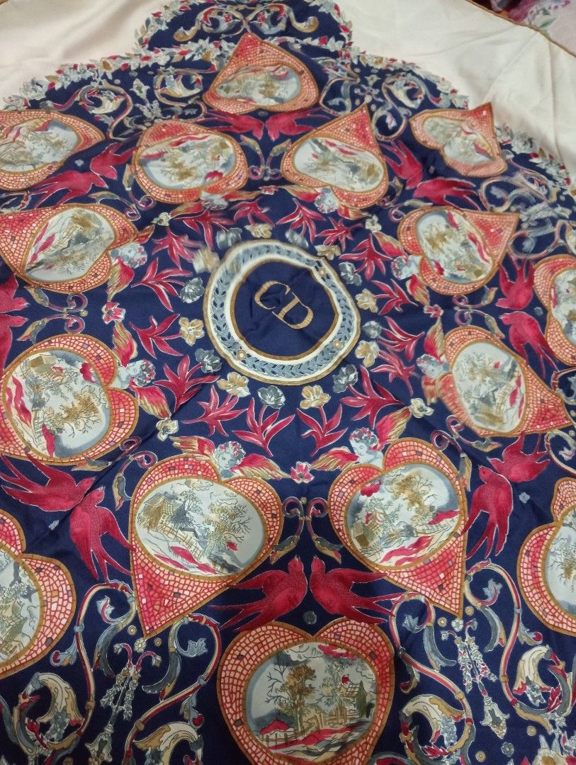 Authentic Christian Dior vintage scarf (Category: Scarves) located in Batangas. Submitted by girlmeetspurple (Listing ID 1466619376, Image 1). Description: .