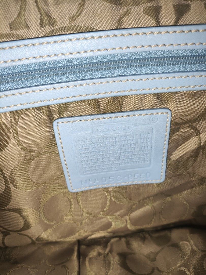 Authentic Coach Soho Flap satchel leather shoulder bag (Category: Shoulder Bags) located in Rizal. Submitted by hsiri1128 (Listing ID 1466624684, Image 3). Description: 💯✔️Legit 📌From Japan Balikbayan box 💛No major issues/flaws just normal signs of wear. ⭐intact rubberlinings. light blue actual color.