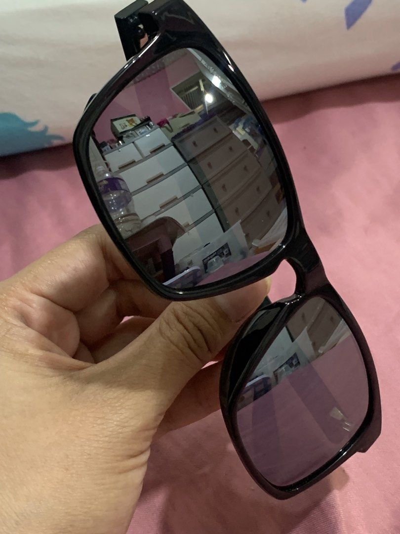 Authentic Lacoste sunglass size 58-17 (Category: Sunglasses & Eyewear) located in Cabiao. Submitted by imeon13 (Listing ID 1466765373, Image 3). Description: No gas2x bnew condition.