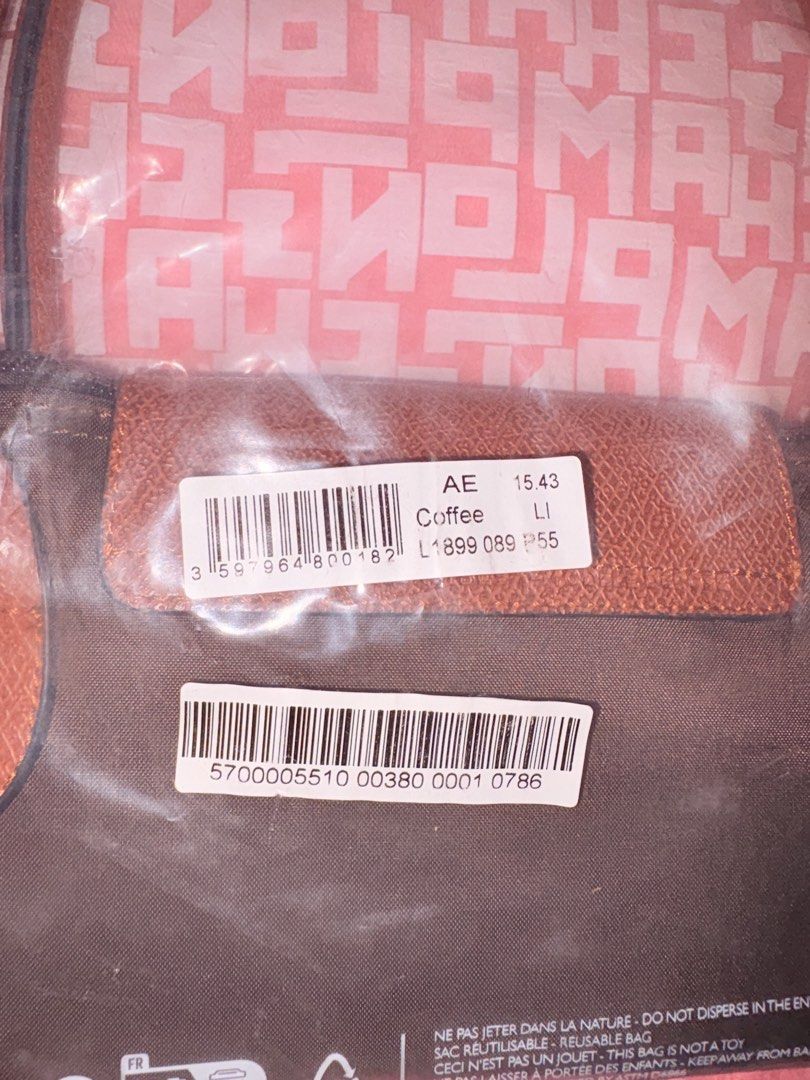 AUTHENTIC LONGCHAMP LE PLIAGE ORIGINAL L – LARGE (Category: Shoulder Bags) located in Makati City. Submitted by erica.curates (Listing ID 1466708179, Image 3). Description: AUTHENTIC LONGCHAMP LE PLIAGE ORIGINAL L – LARGE 👜 Color: Coffee/Brown Model: 1899 089 Condition: Preloved / Very Good Condition Complete with original packaging Selling Price: ₱5,500 negotiable RFS: Decluttering / not using.
