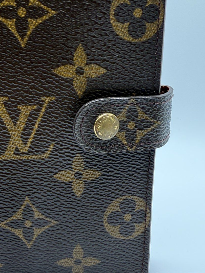 Authentic Louis Vuitton Monogram Canvas Agenda Cover Planner (Category: Luxury Bags & Wallets) located in Quezon City. Submitted by crsq_shop (Listing ID 1466772693, Image 2). Description: ✨ PRELOVED LOUIS VUITTON SMALL RING AGENDA COVER ✨ A timeless and elegant accessory for organizing your everyday essentials. 🤎 • Louis Vuitton Small Ring Agenda Cover • Preloved 💰 ₱19,000 📩 DM for inquiries. Disclaimer: CRSQ_Shop is not associated nor affili