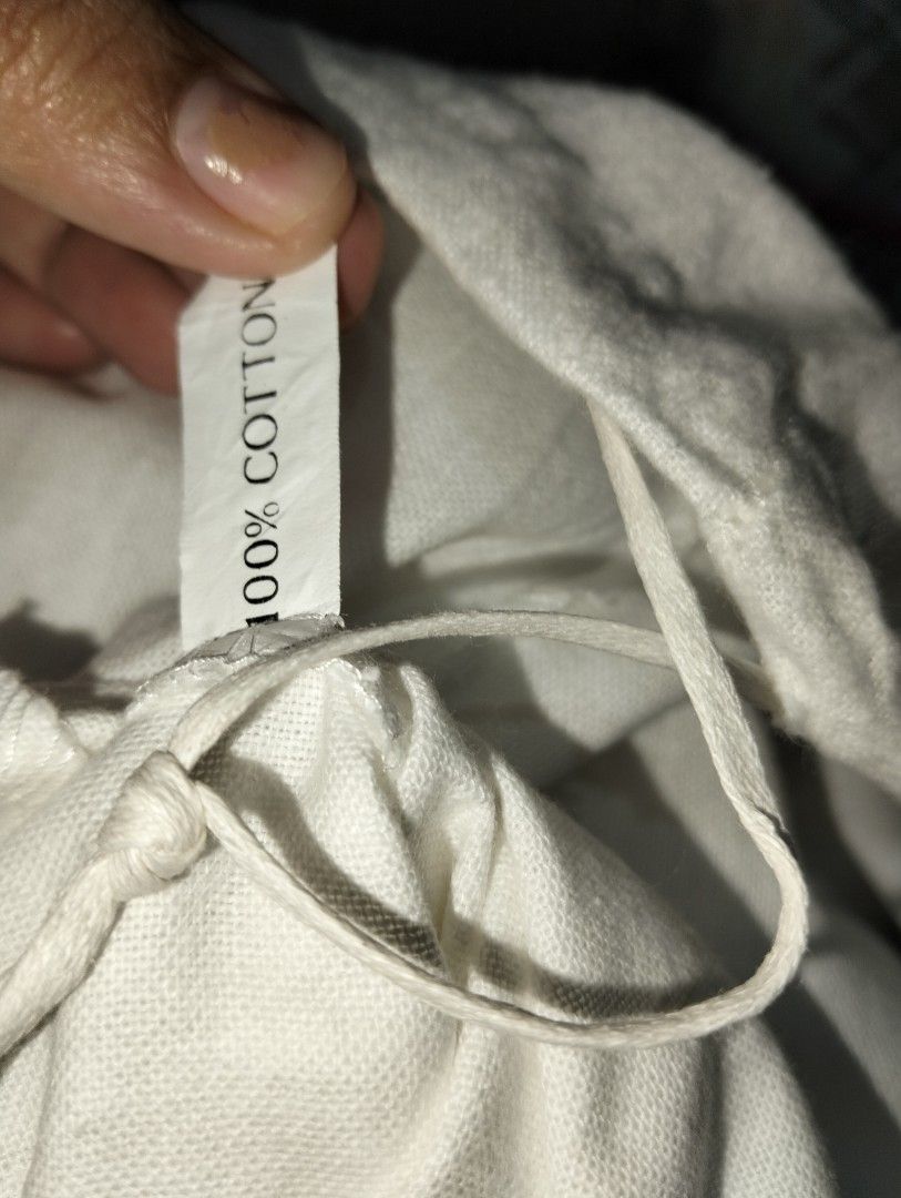 Authentic PRADA DUST BAG DUSTBAG (Category: Luxury Accessories) located in Zamboanga. Submitted by luxuryaccessories_ella.2022 (Listing ID 1466684312, Image 3). Description: Authentic 👉sign of used ( see last pic) 👉sized by cm ( centimeters) 👉 already wash 👉add sf 👉Loc po is Mindanao 👉 shipping thru J &T add 89 sa sf 👉MOP:Gcash or BPI.