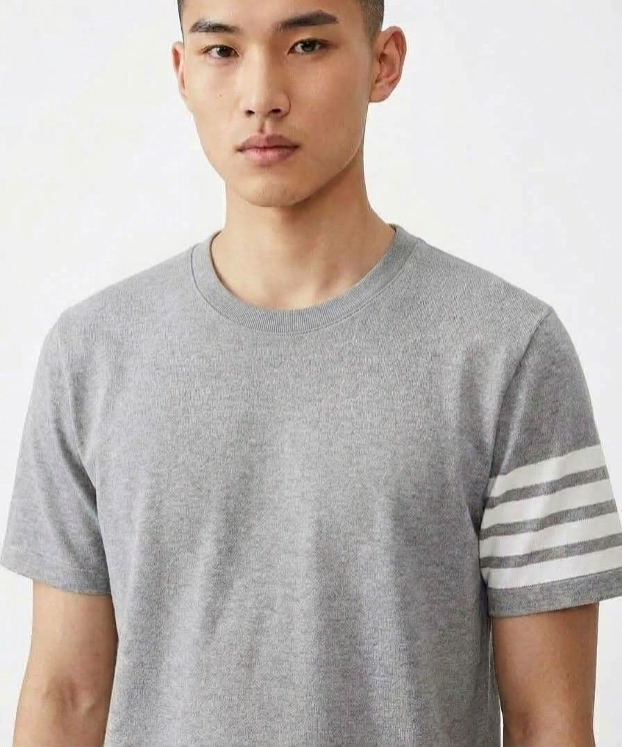 AUTHENTIC THOM BROWNE 4BAR-TEE MADE IN JAPAN (Category: Luxury Apparel) located in Cebu City. Submitted by kramarklegitseller_2022 (Listing ID 1466652531, Image 3). Description: THOM BROWNE 4BAR-TEE MEDIUM FITTING WIDTH "20 LENGTH "25-"27 (LONGBACK) AS NEW CONDITION 10/10 COLORATE NO ISSUE NEED WASH 1,500 + SF CEBU LOCATION 📍 CAN SHIP NATIONWIDE 🚢 🛫.