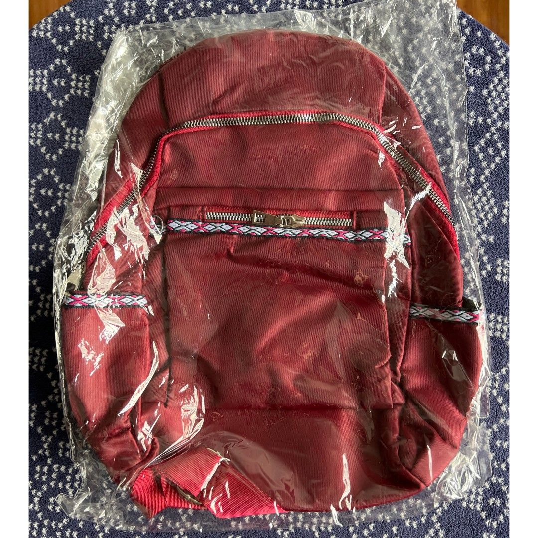 Backpack Bag (Category: Backpacks) located in Quezon City. Submitted by rosepam (Listing ID 1466687291, Image 3). Description: Backpack Oxford Color red Measurements posted for reference New, not opened/checked (not sure if may keychain na kasama) Bought online.