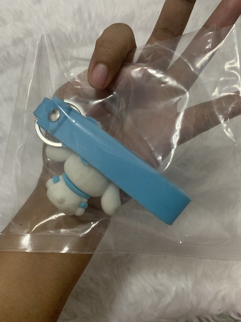 Bag / Key chain (Category: Accessory Holder, Box & Organizers) located in Caloocan City. Submitted by appleblossoms07 (Listing ID 1466572431, Image 2). Description: Apps.