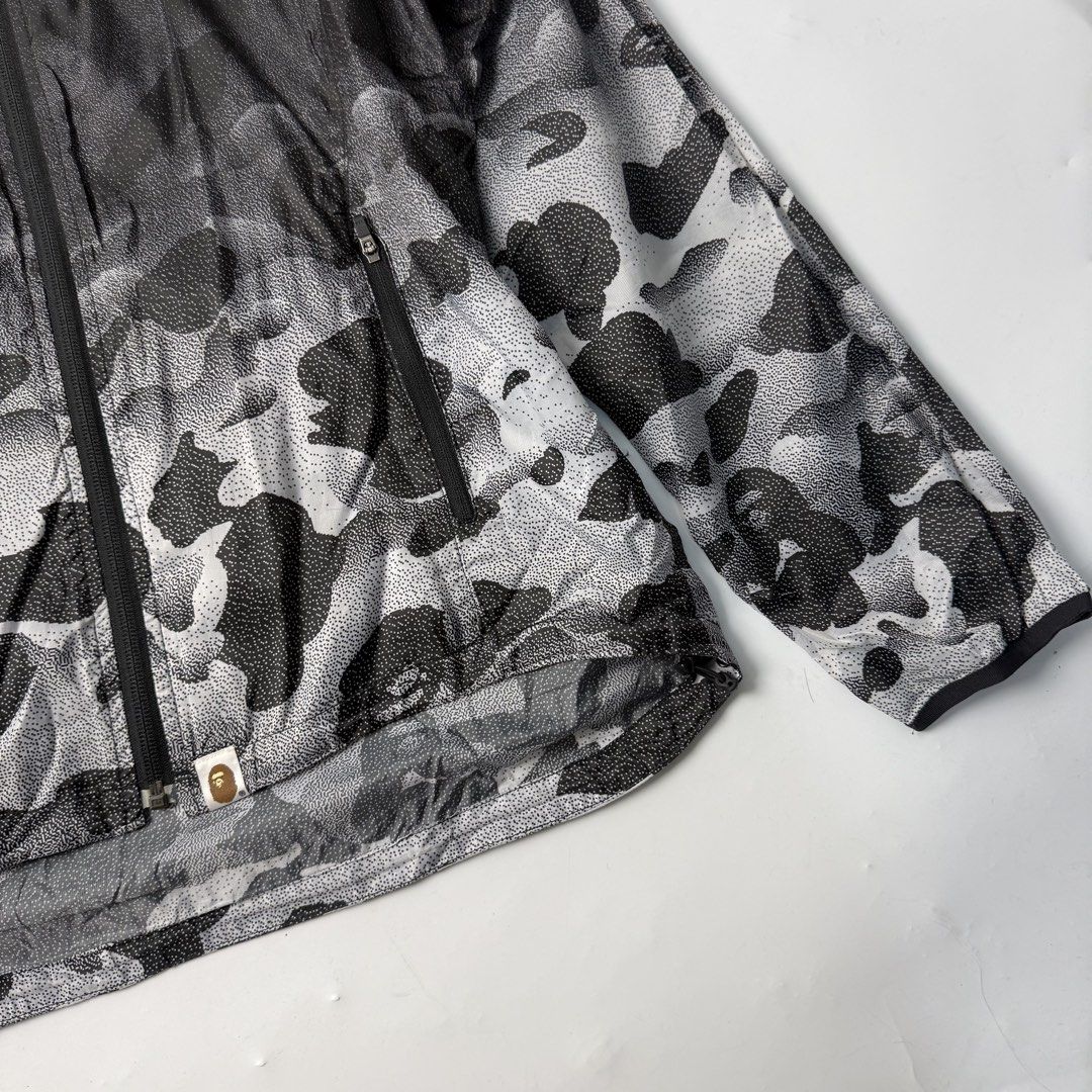 Bape Noise Camou Windbreaker (Category: Coats, Jackets and Outerwear) located in Quezon City. Submitted by beastmnl (Listing ID 1466661849, Image 2). Description: Dimension 20 width 25-28 length .