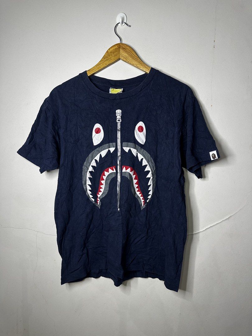 BAPE SHARK (Category: Tshirts & Polo Shirts ) located in Molave. Submitted by thriftmate13 (Listing ID 1466587112, Image 1). Description: .