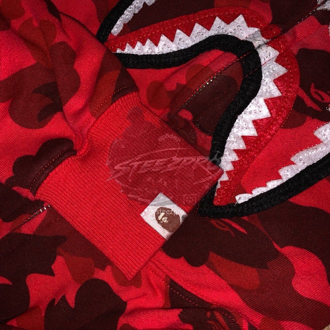 Bape Shark Hoodie Red Small (Category: Hoodies) located in Manila. Submitted by e1024edc115f7c910b7ec0680b3f0f (Listing ID 1466608799, Image 3). Description: Bapeshark Hoodie Color: Red Size: Small Price: ₱1000 + SF.