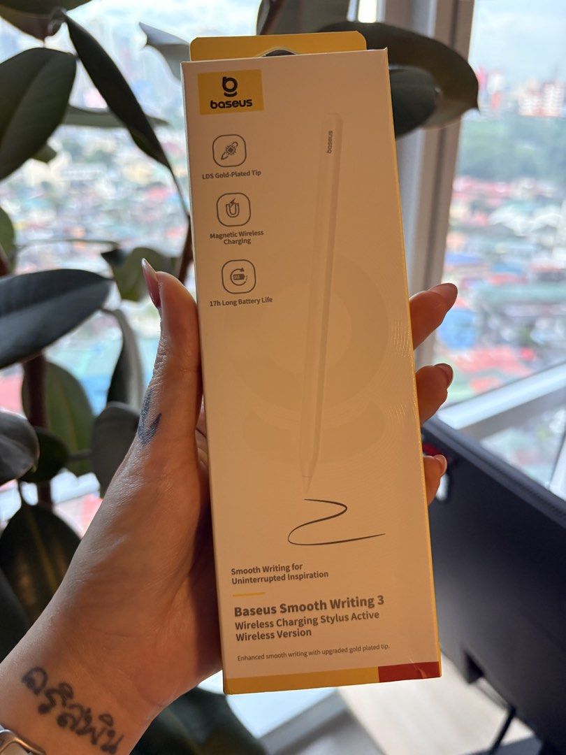 Baseus Wireless Stylus (Category: Other Mobile & Gadget Accessories) located in Makati City. Submitted by __ninni__ (Listing ID 1466653145, Image 2). Description: New just bought this month RFS bought the wrong model.