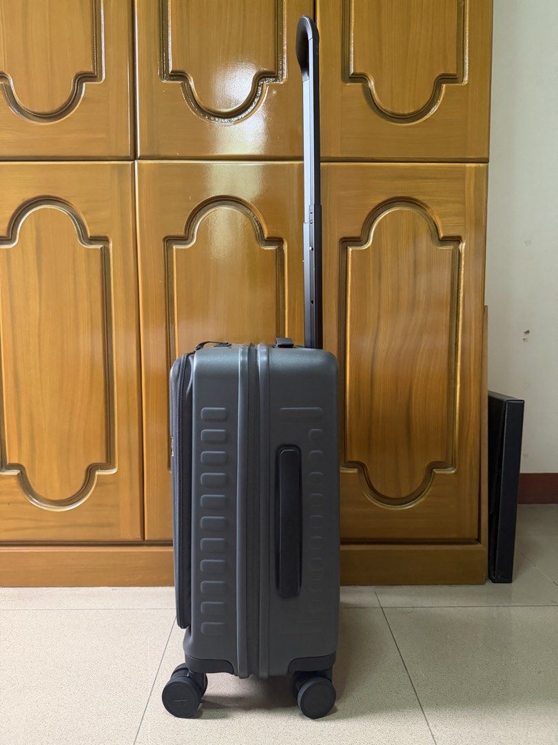 Bash carry on luggage - slate (Category: Luggage) located in Rizal. Submitted by shop.preloved.ph (Listing ID 1466582403, Image 2). Description: - no damage - zippers and wheel in GOOD CONDITION - with dust bag and original box - price not negotiable RFS: no longer using it.