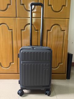 (Category: ) located in . Submitted by shop.preloved.ph (Listing ID 1466582403, Image 1). Description: .