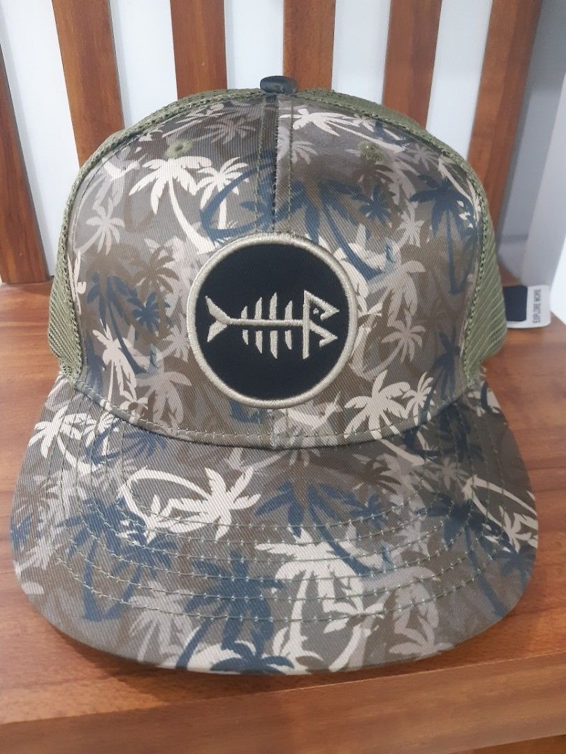 BASSDASH CAP (Category: Caps & Hats) located in Manila. Submitted by capknowwhere (Listing ID 1466606723, Image 1). Description: BASSDASH TRUCKER CAP ORIGINAL BRAND NEW.